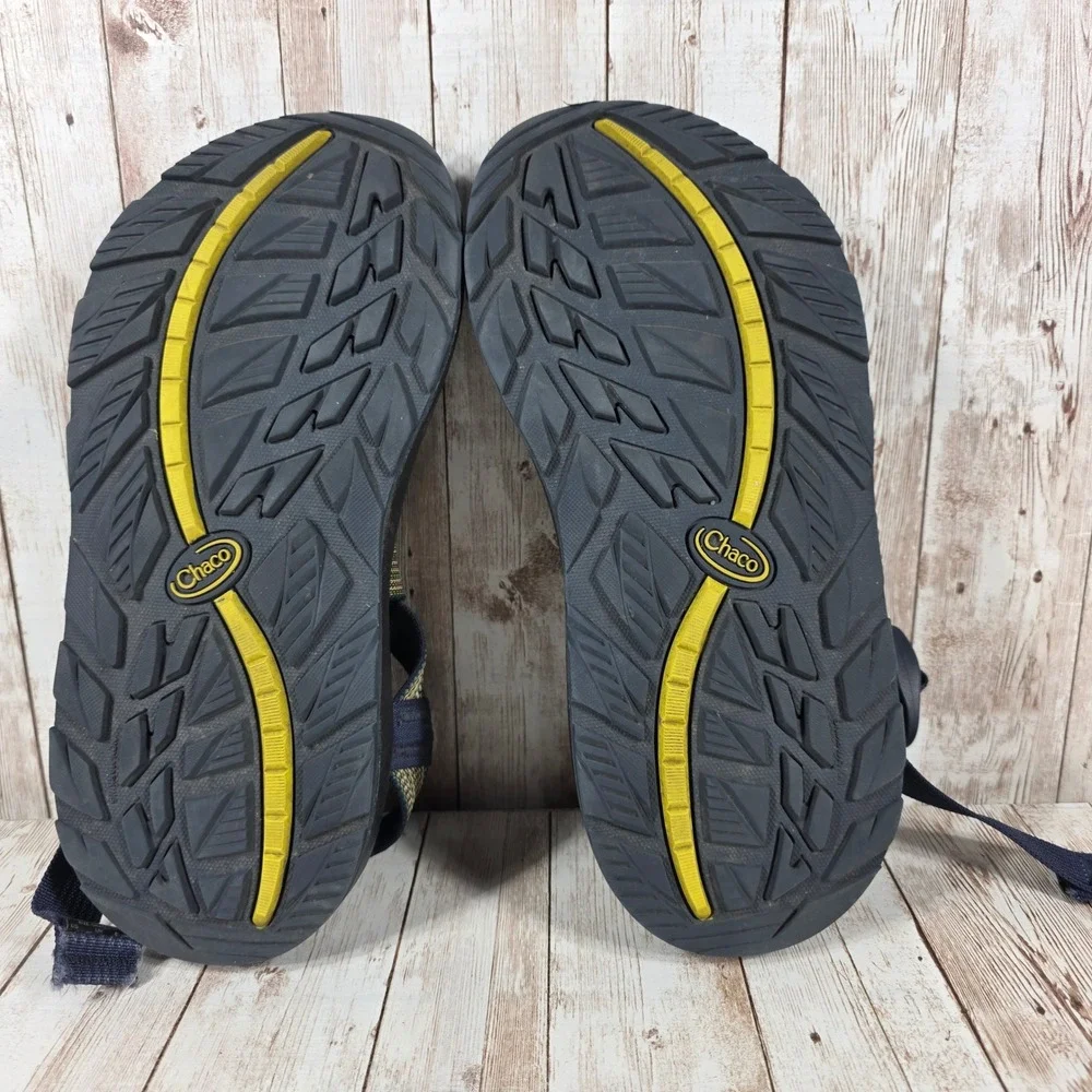 Chaco Z1 Classic Mens Size 8 Sport Sandals Black Striped Adjustable Straps